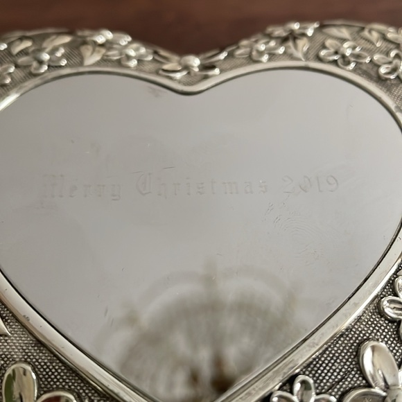 Things Remembered music box engraved Merry Christmas 2019 - Picture 8 of 12